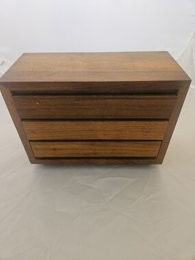 Wooden 4-Drawer Jewelry Organizer - Brown